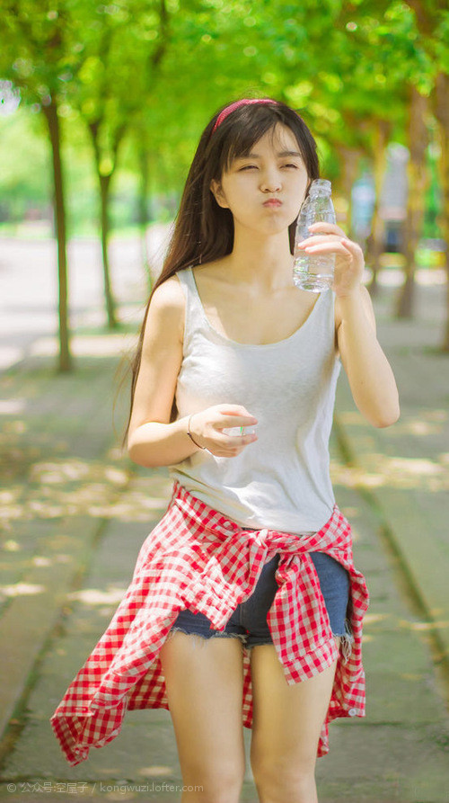 篮网队友受伤无缘比赛，球队备战前景未卜，篮网队谁受伤了