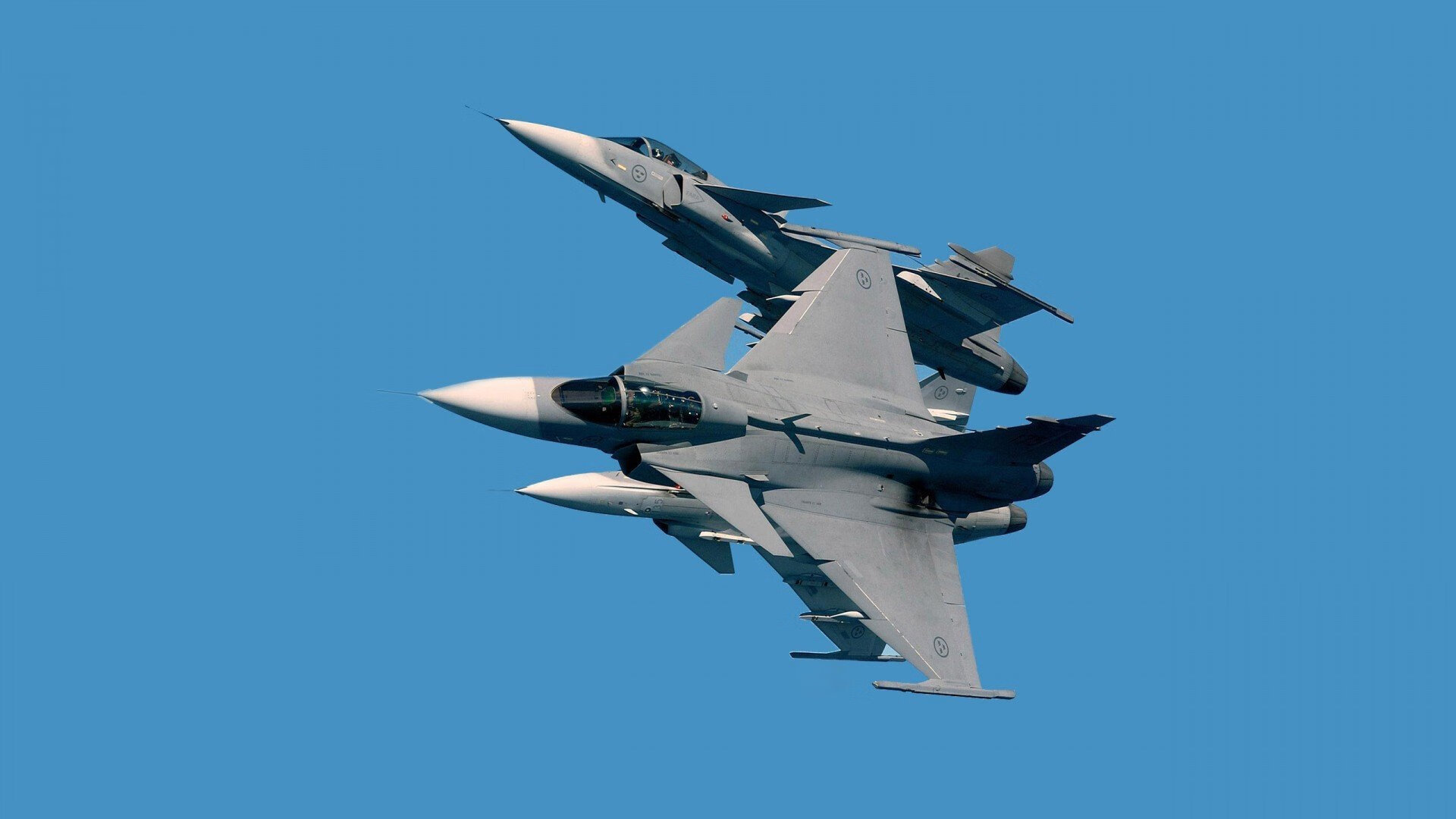 女子仰泳中德日选手势均力敌，女子仰泳运动员