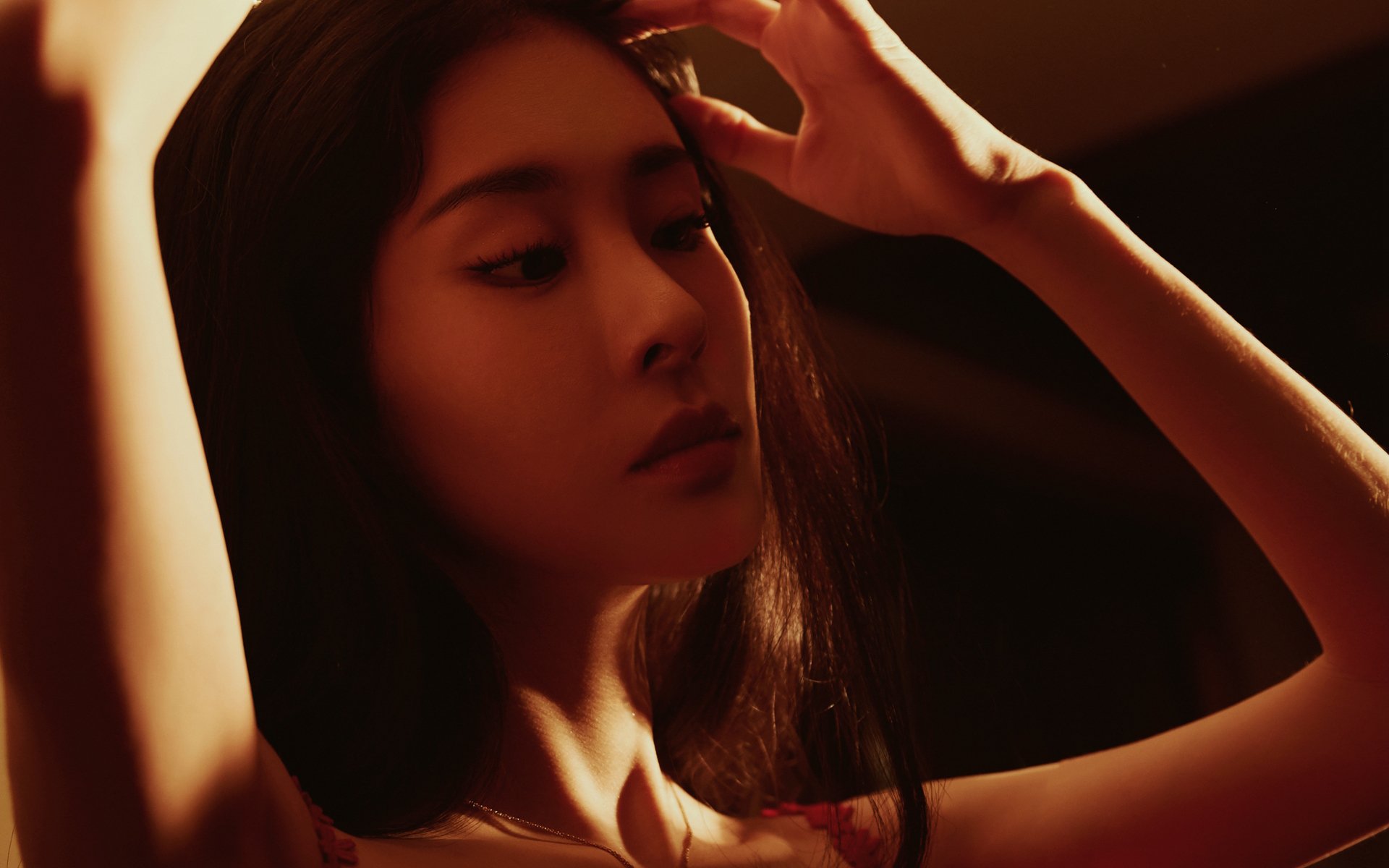 独行侠教练现场指导后卫摆脱技巧进行实操演示，独行侠新教练