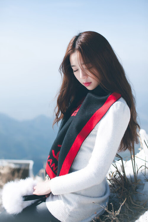 穆里尼奥参观博物馆回顾执教历程，穆里尼奥专题视频