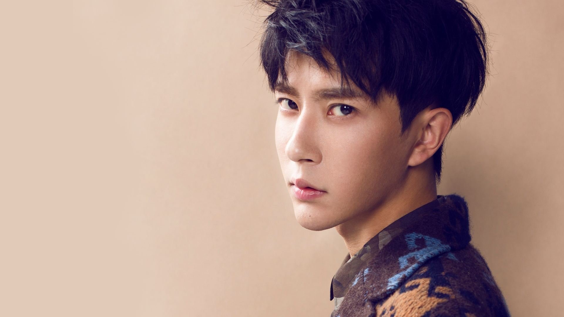 AYX体育-足球联赛转播合同续签，2021-2022足球转播权