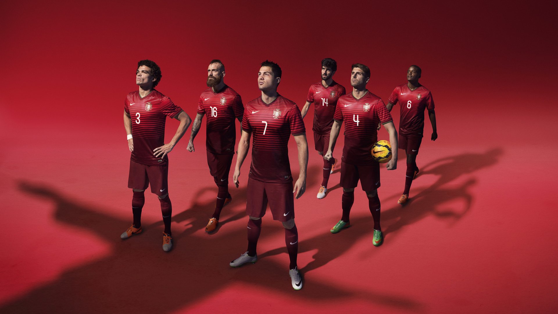 中国足球控球主导权转换节点建模，足球控制球动作要领