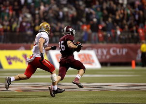 ayx爱游戏官网-中超进攻三人组配合模式分类，中超队伍